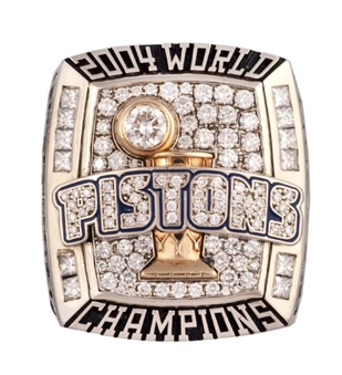 2004 Detroit Pistons NBA World Championship Ring (Staff  Ring- Team CFO/ Exec VP)